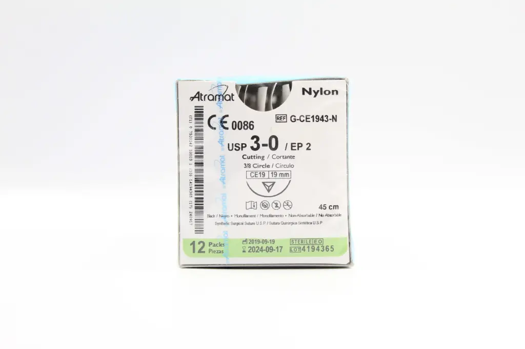 [CE1943-N] Sutura monofilamento de nylon, calibre 3-0, longitud 45 cm, aguja 3/8 círculo cortante C/12